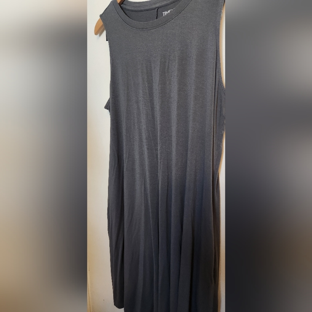 Time and Tru Dark Gray Dress - Picture 2 of 4